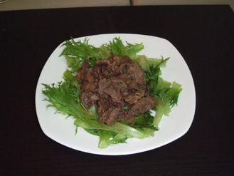 フリルクイーンと牛肉の炒め
